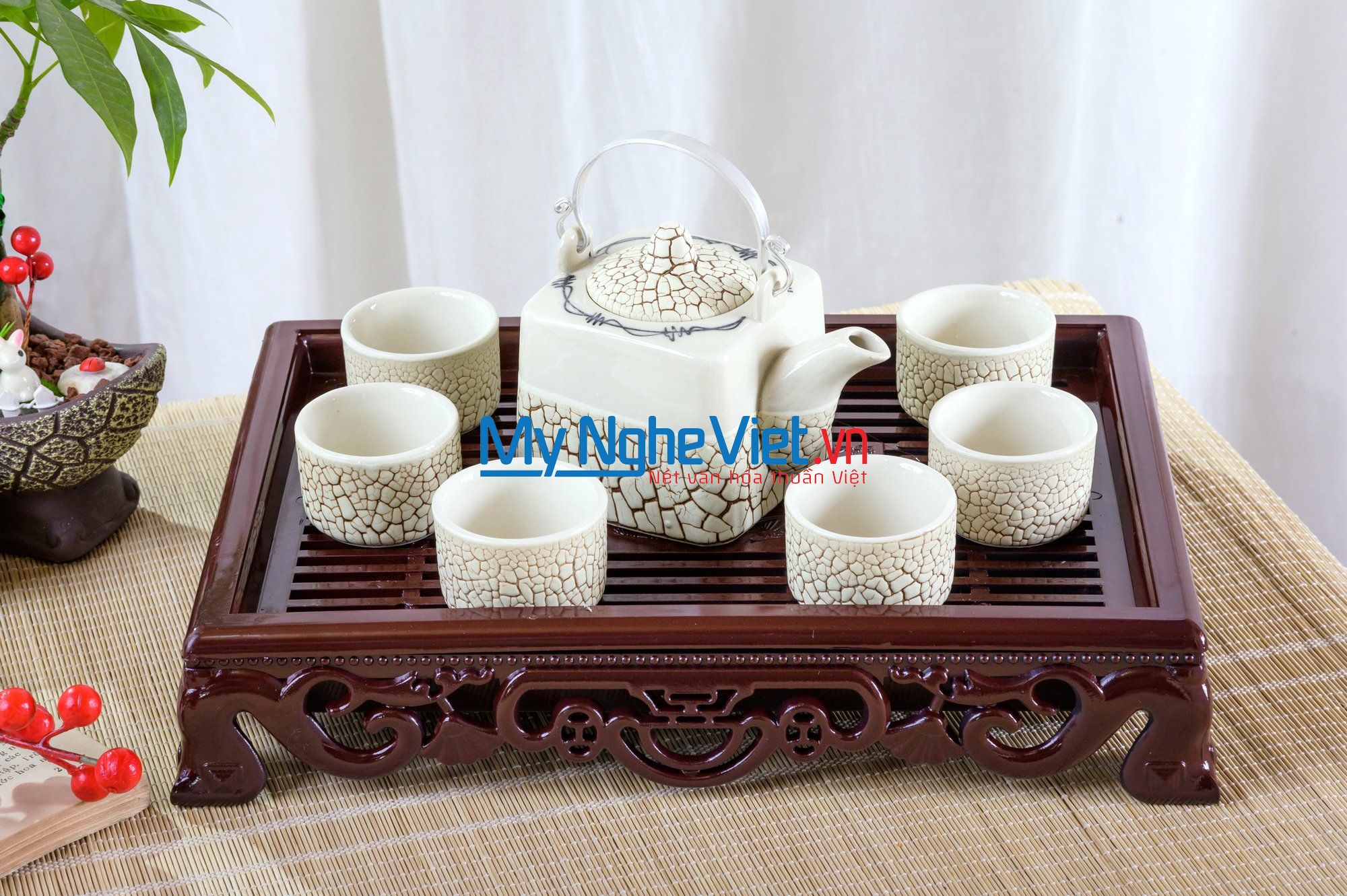 Bộ bình trà ( Ấm chén ) men rạn trứng trắng MNV-BT202/2 (HÀNG ĐẶT)