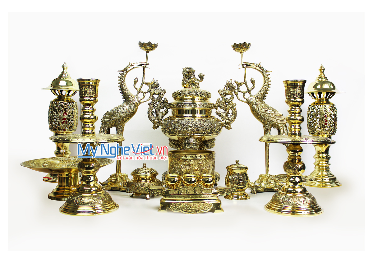 Bộ thờ cúng bằng đồng