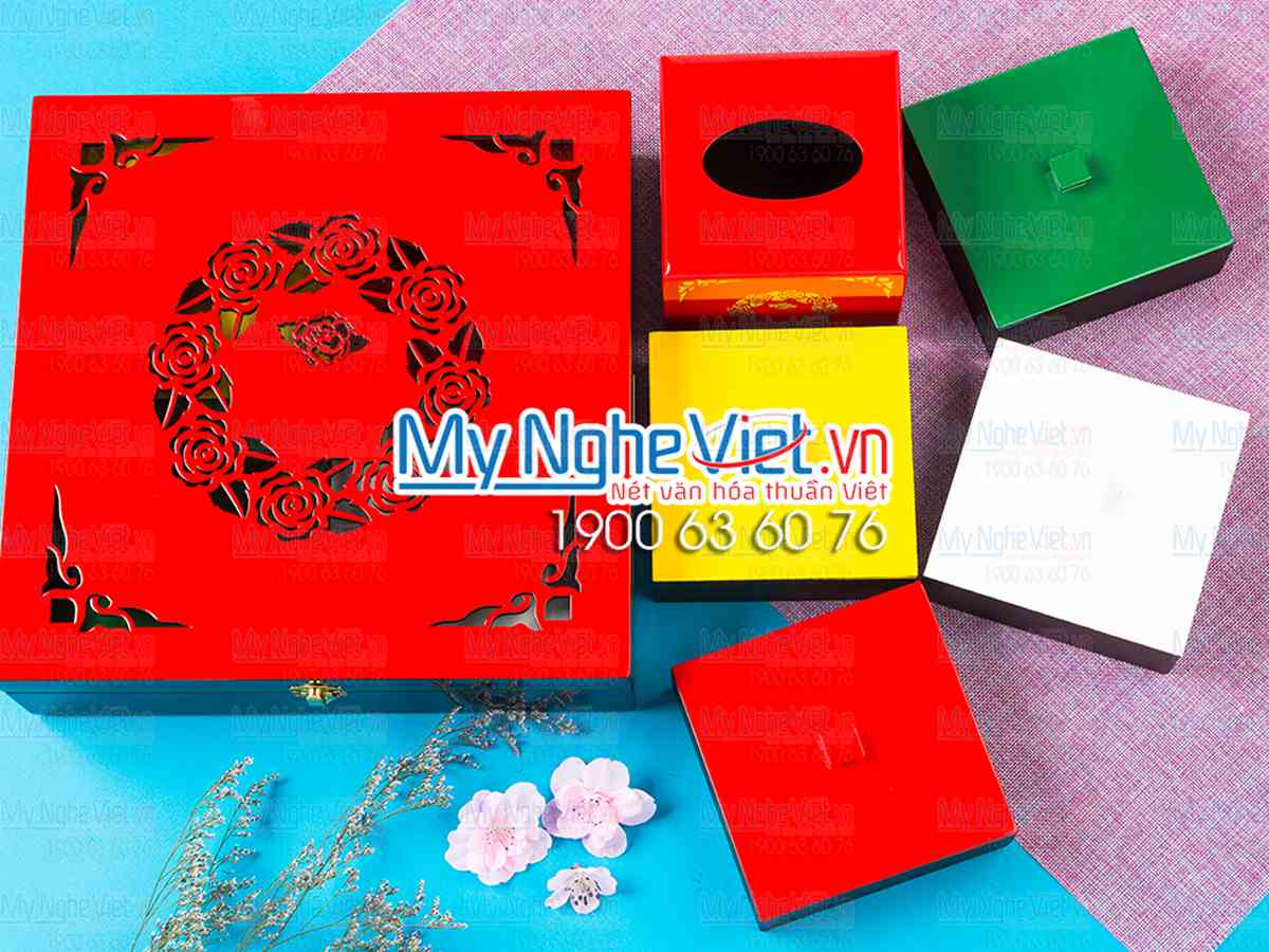 Sản phẩm theo yêu cầu