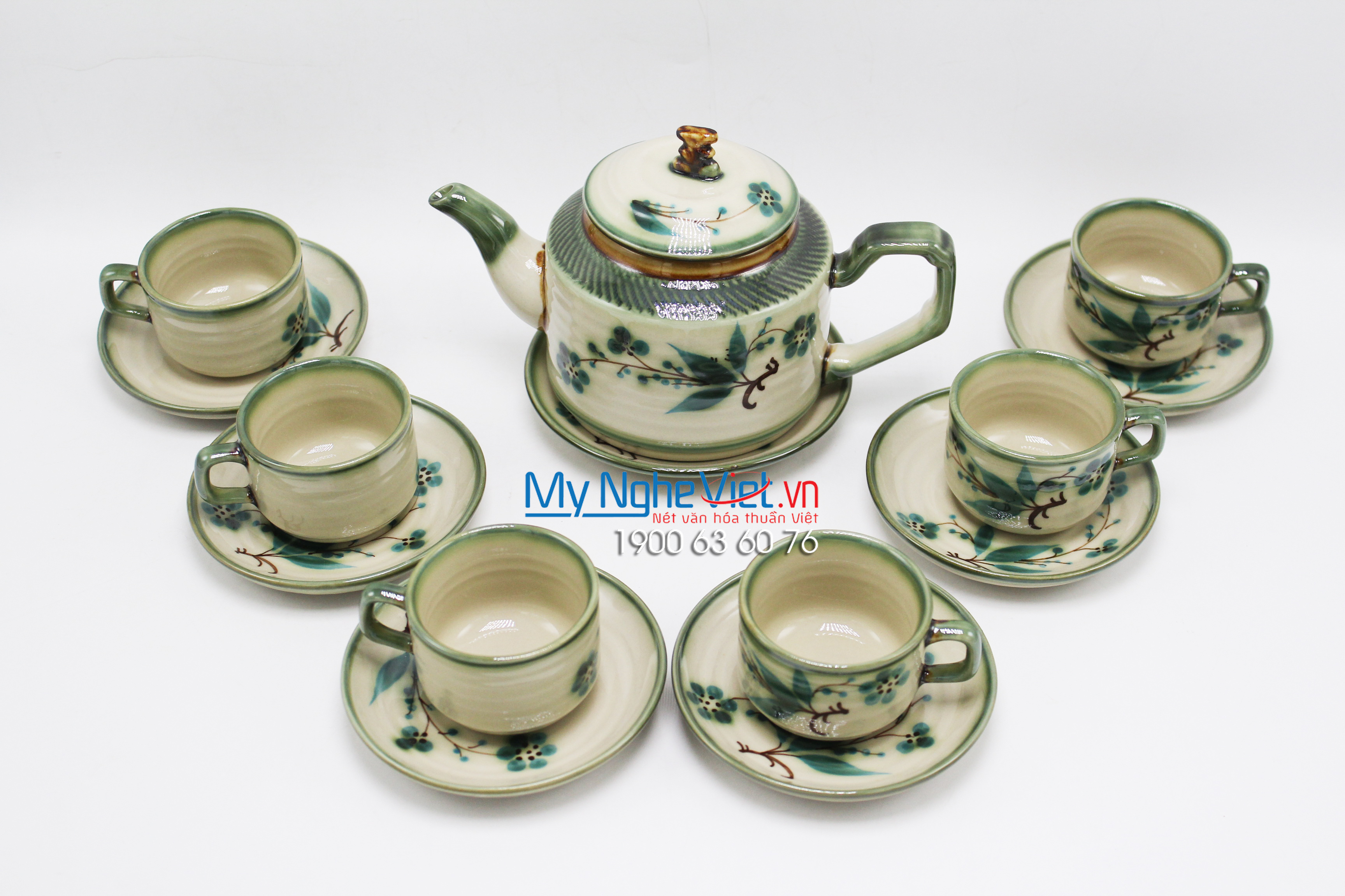 Bộ bình trà men bóng vẽ lá tre quai gốm cốc- MNV-TS022-3 (HÀNG ĐẶT)