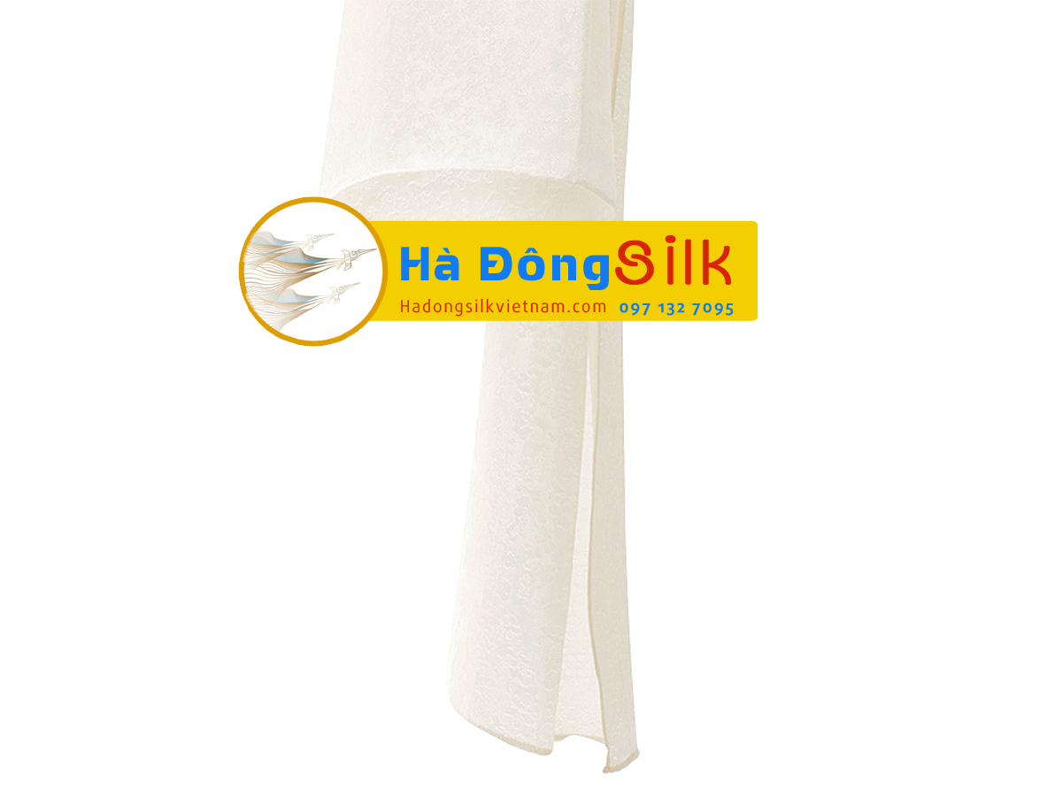 Khăn choàng cổ Hà Đông họa tiết hoa nổi trắng MNV-KL90180