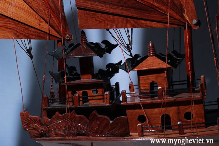  Red Dragon Halong Bay Wooden Boat Model (Body 30cm) - MNV-HVT16