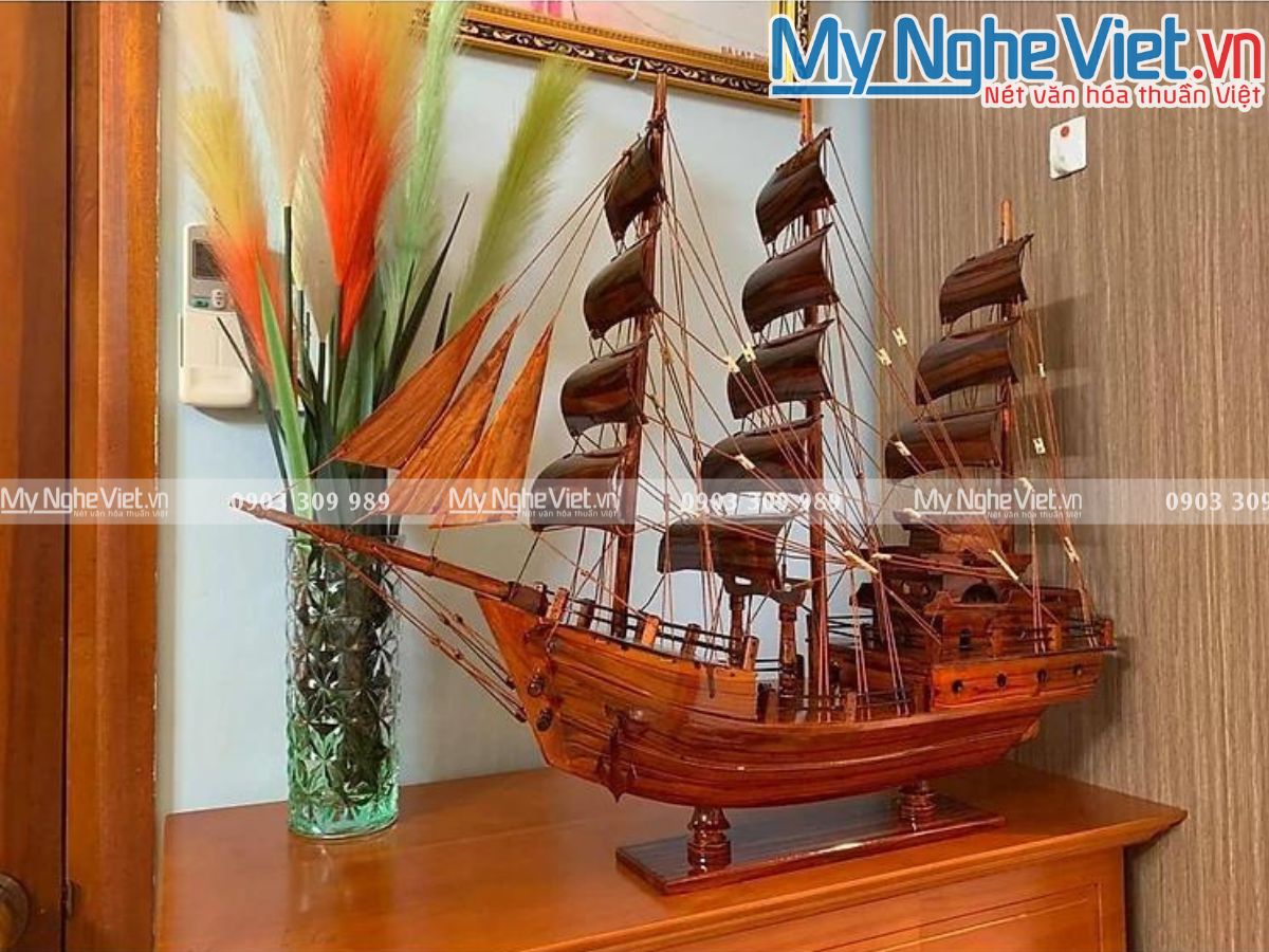 Mô Hình Tàu Thuyền Thái Lan gỗ cẩm (Thân 80cm) MNV-TB15/80