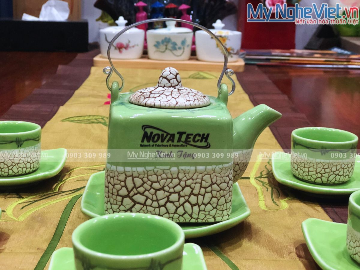 Bộ bình trà men rạn trứng  in logo Nova Tech