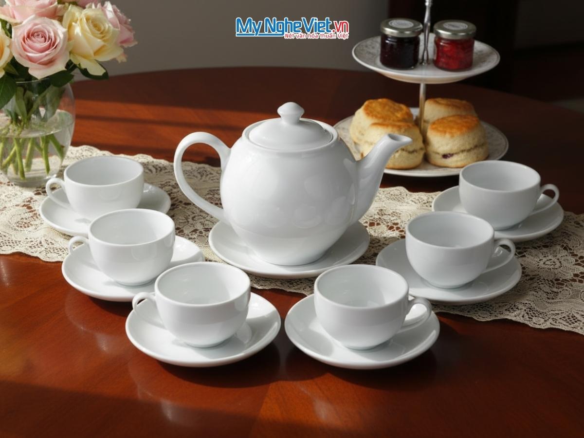 Bộ Bình trà Bát Tràng dáng Minh Long trắng trơn BT001-5
