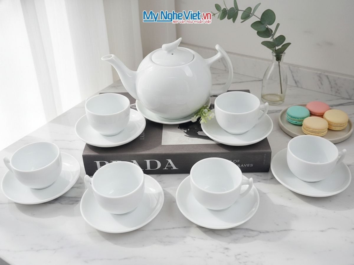 Bình Trà Bát Tràng Dáng Bưởi Cành MNV-BT001