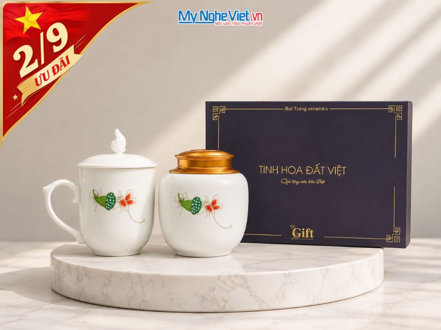 Set Quà Tặng Đối Tác/Khách Hàng - Hũ Trà Và Ly Sứ Gốm Hoa Sen CBG002.5