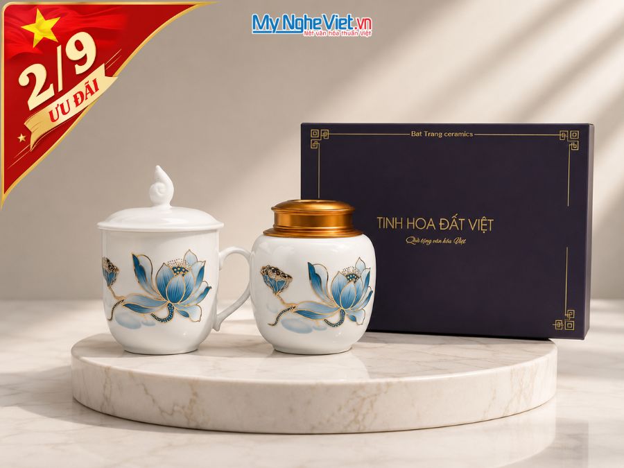 Set Quà Tặng Đối Tác/Khách Hàng - Hũ Trà Và Ly Sứ Gốm Hoa Sen CBG002.7