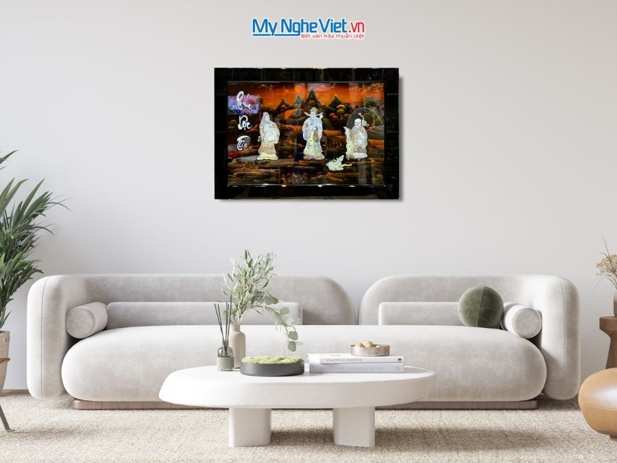 Tranh Sơn Mài Phúc Lộc Thọ Cẩn Ốc Nổi Nền Ấm 50x80cm TSM697-1