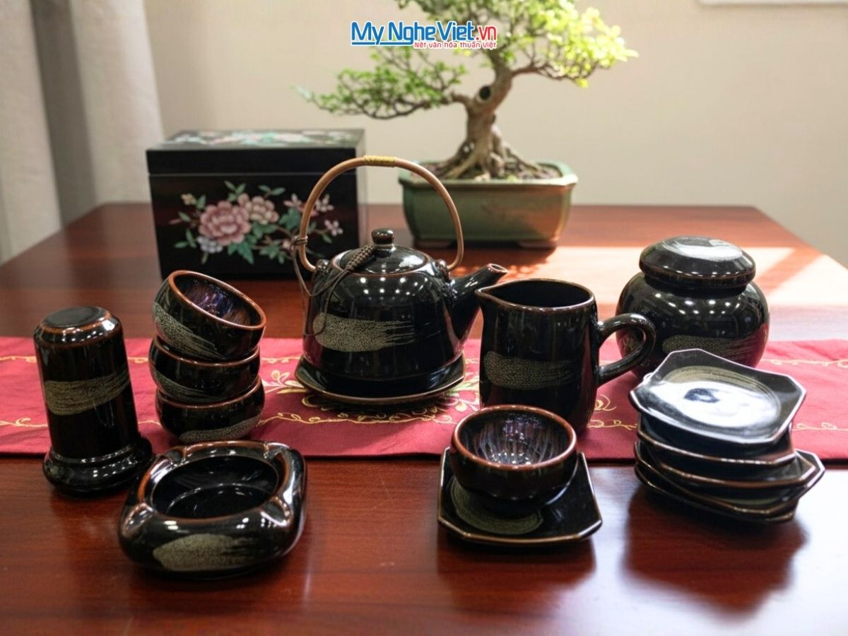 Bộ bình trà Bát Tràng men hỏa biến