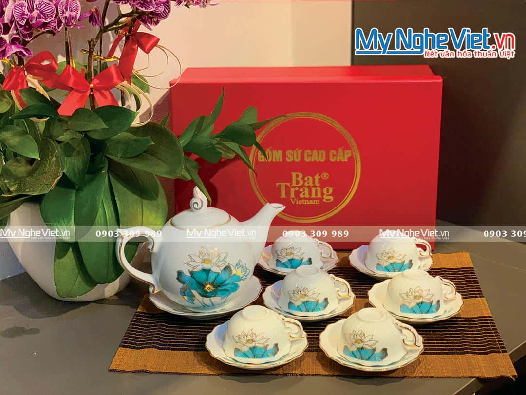 Bình trà Bát Tràng sen trắng vàng viền chỉ vàng kim MNV-HBT1223/7