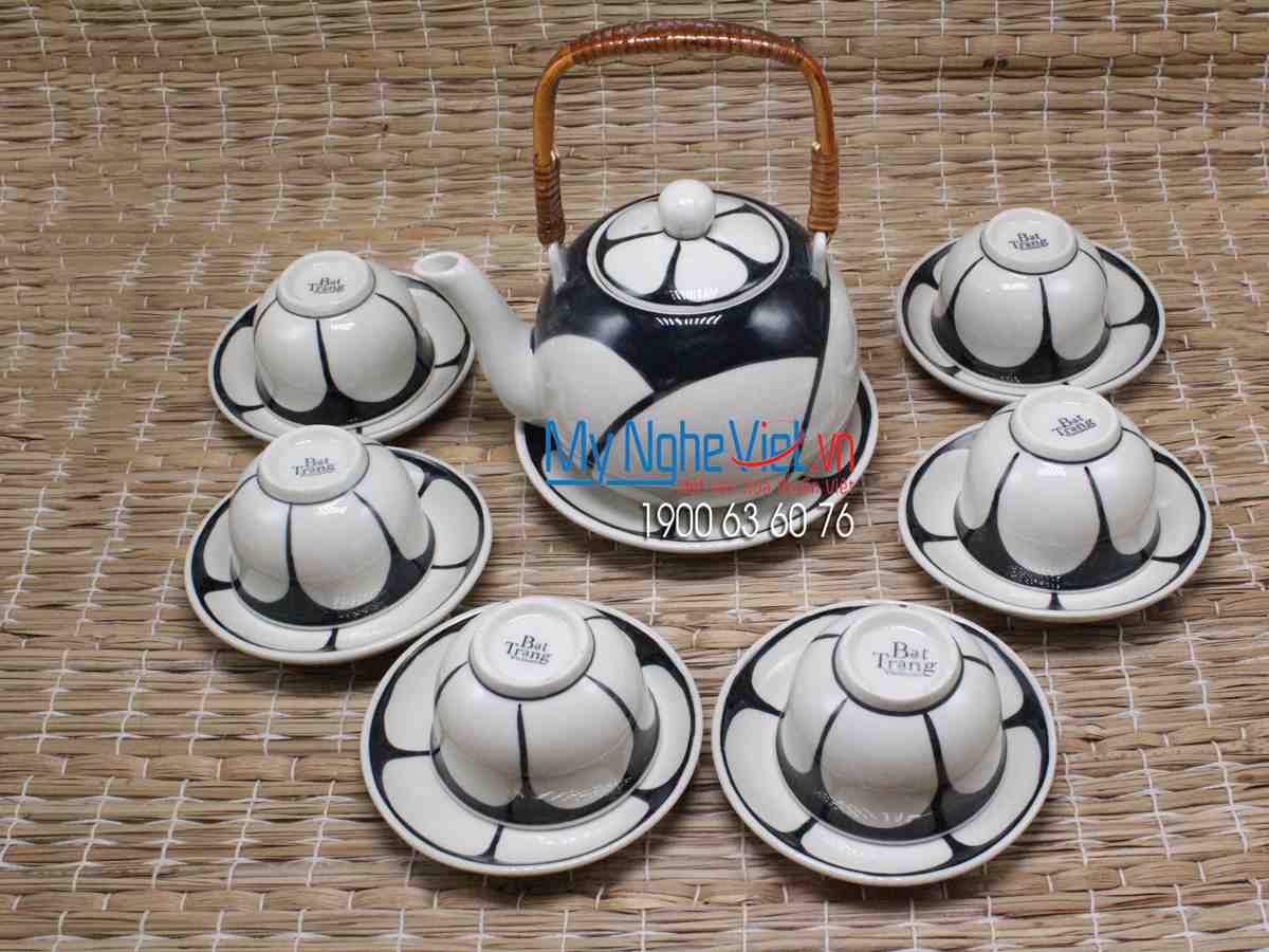Bộ bình trà men co vẽ hoa băng mai trắng MNV-TS544 (HÀNG ĐẶT)