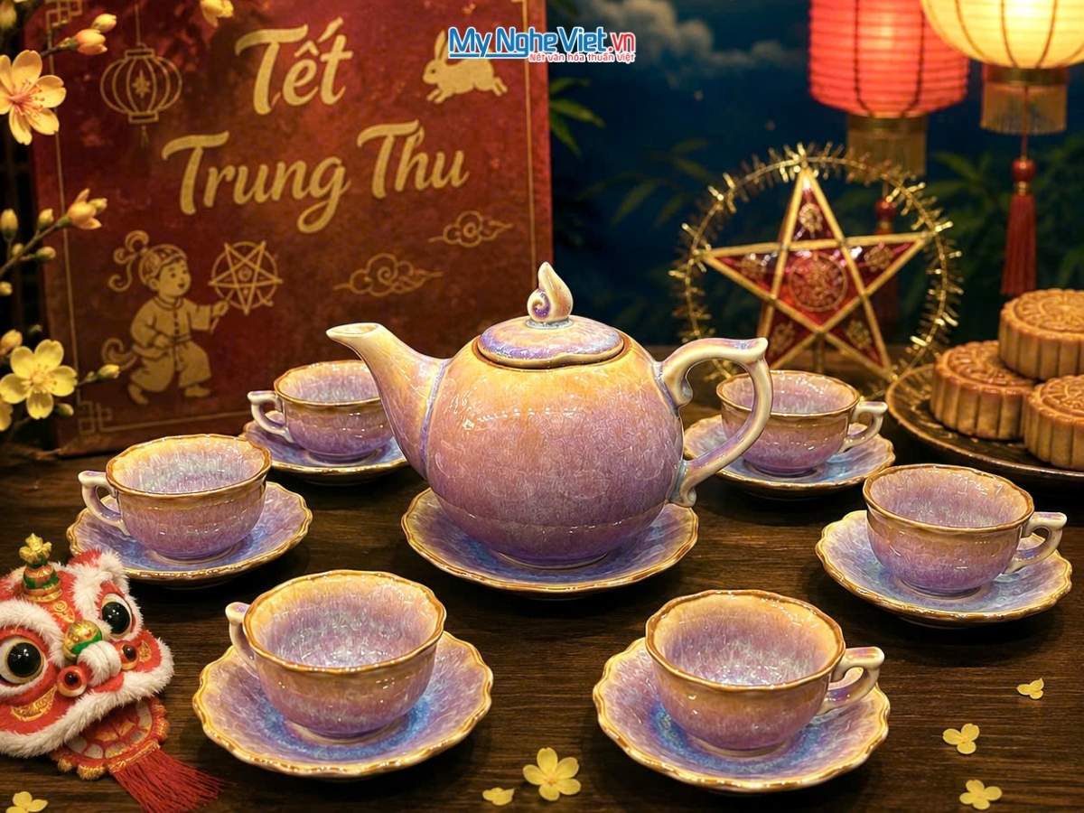 Bộ Bình Trà Dáng Chóp Lửa Men Hỏa Biến Màu Hồng 600ml HBT82025.1