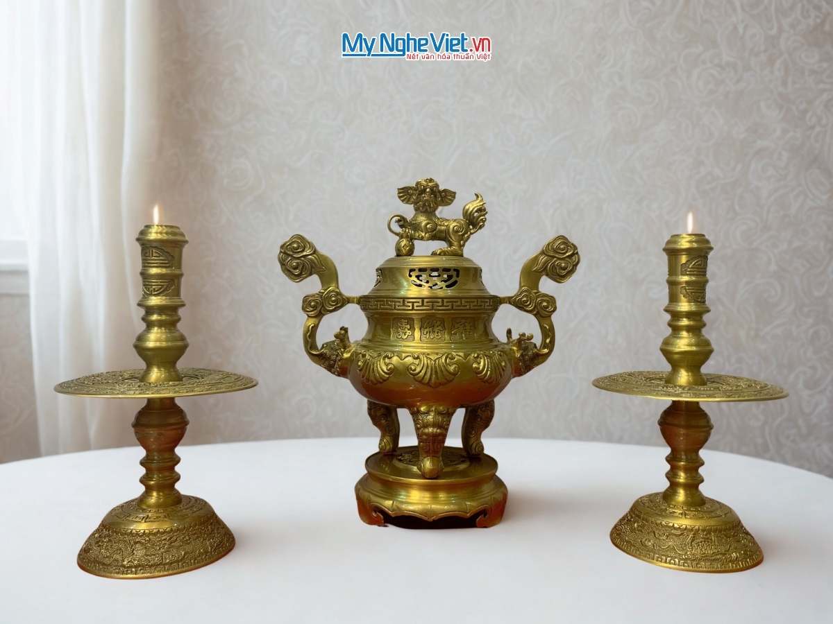 Bộ Tam Sự Bằng Đồng Vàng Đậm Trạm Hoa Sòi MNV-DD18/40