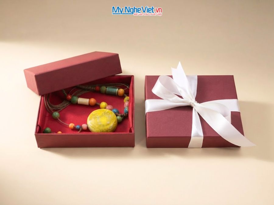 Dây Chuyền Gốm Cao Cấp Màu Vàng VCG01