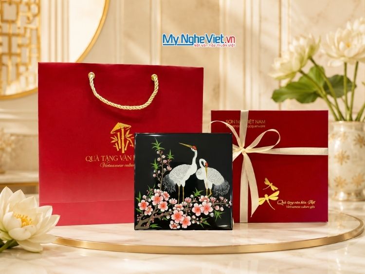 Đế Lót Ly Sơn Mài Vẽ Tay Cò Trắng Vườn Đào DLL10-11