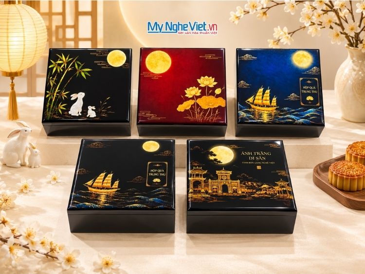 (Hàng Đặt) Hộp Sơn Mài Quà Tặng Trung Thu 2026 – “Thuận Buồm Dưới Trăng” Nền Xanh| Quà Tặng Trung Thu Doanh Nghiệp