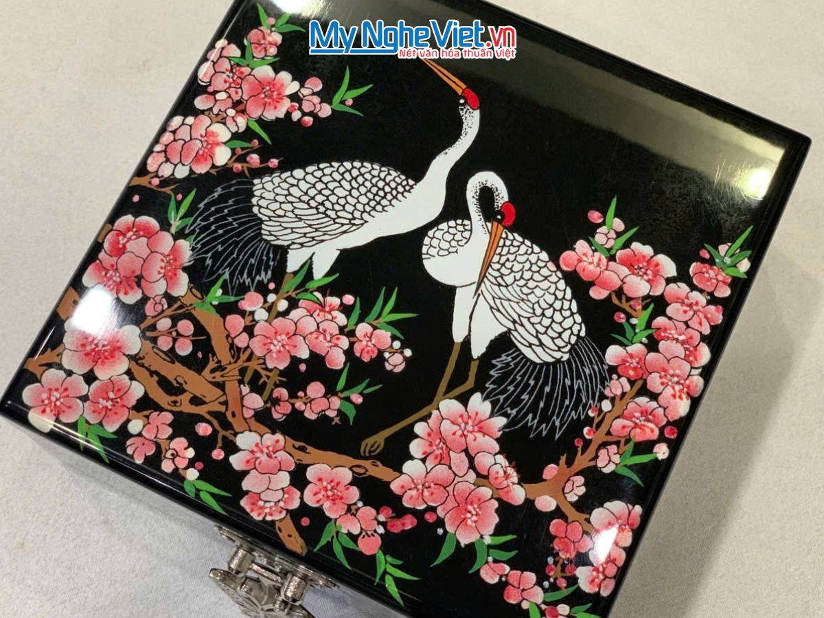 Hộp Sơn Mài Vẽ Cò Đào Nền Đen HSMHD13-4