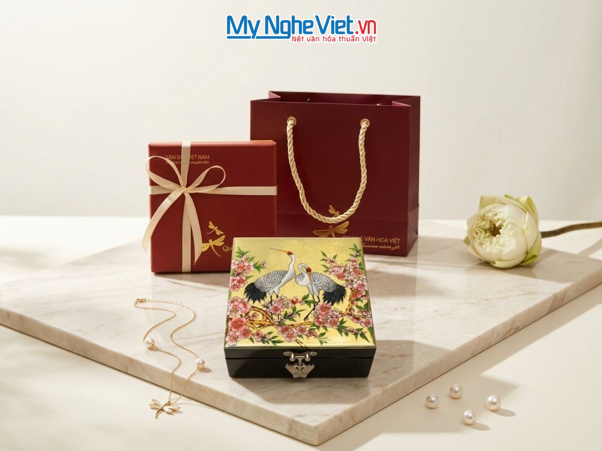 Hộp Sơn Mài Vẽ Cò Đào Nền Vàng HSMHD13-5
