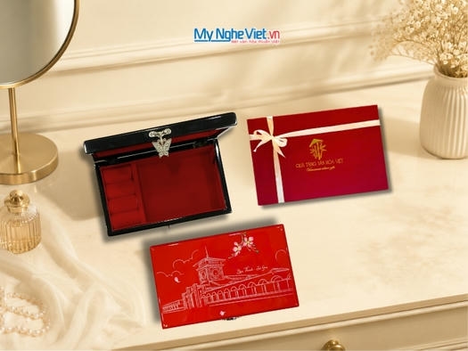 Hộp Trang Sức Chợ Bến Thành Nền Đỏ (12x20)cm MNV-SMHD1220-2