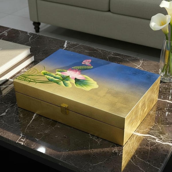 Set Quà Tặng Hoa Sen - Quà Tặng Sếp/Đối Tác – Tranh Đồng Mạ Vàng 24K & Hộp Trang Sức Sơn Mài