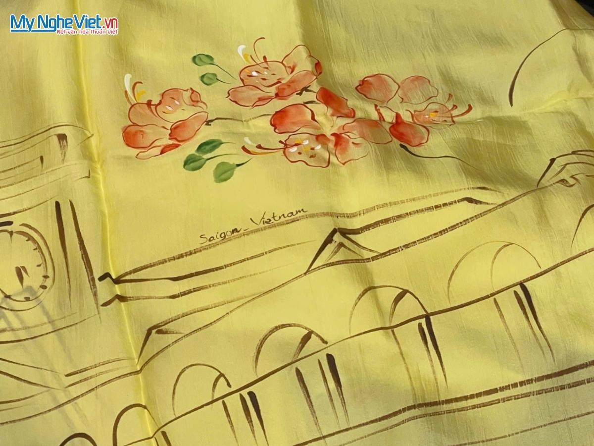 Khăn Lụa Tơ Tằm Vẽ Tay Chợ Bến Thành Màu Vàng 85x175cm MNV-PT70180/10.2