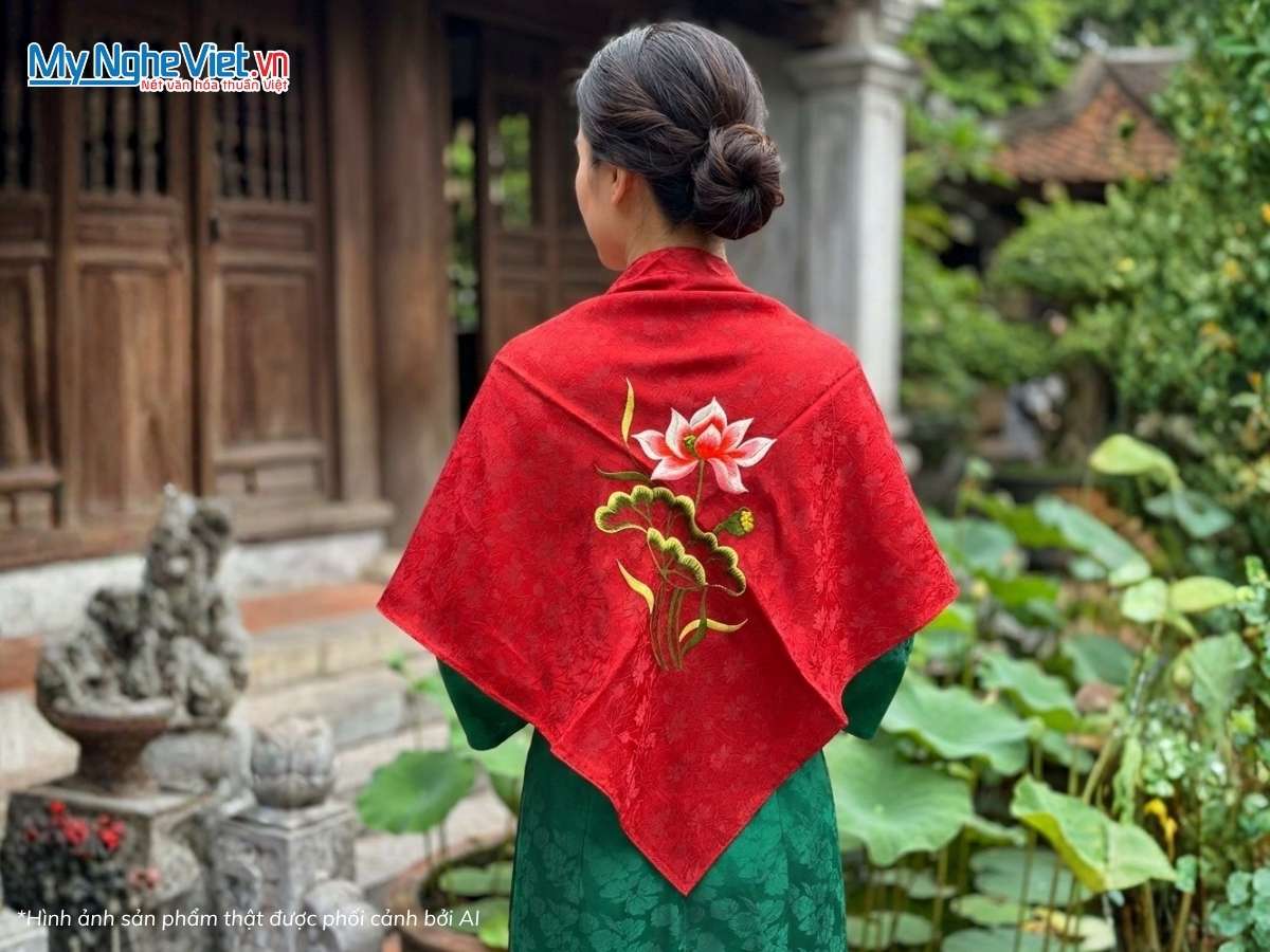 Khăn Lụa Tơ Tằm Thêu Hoa Sen Họa Tiết Sen Dây 90x90cm KLTA9090/20