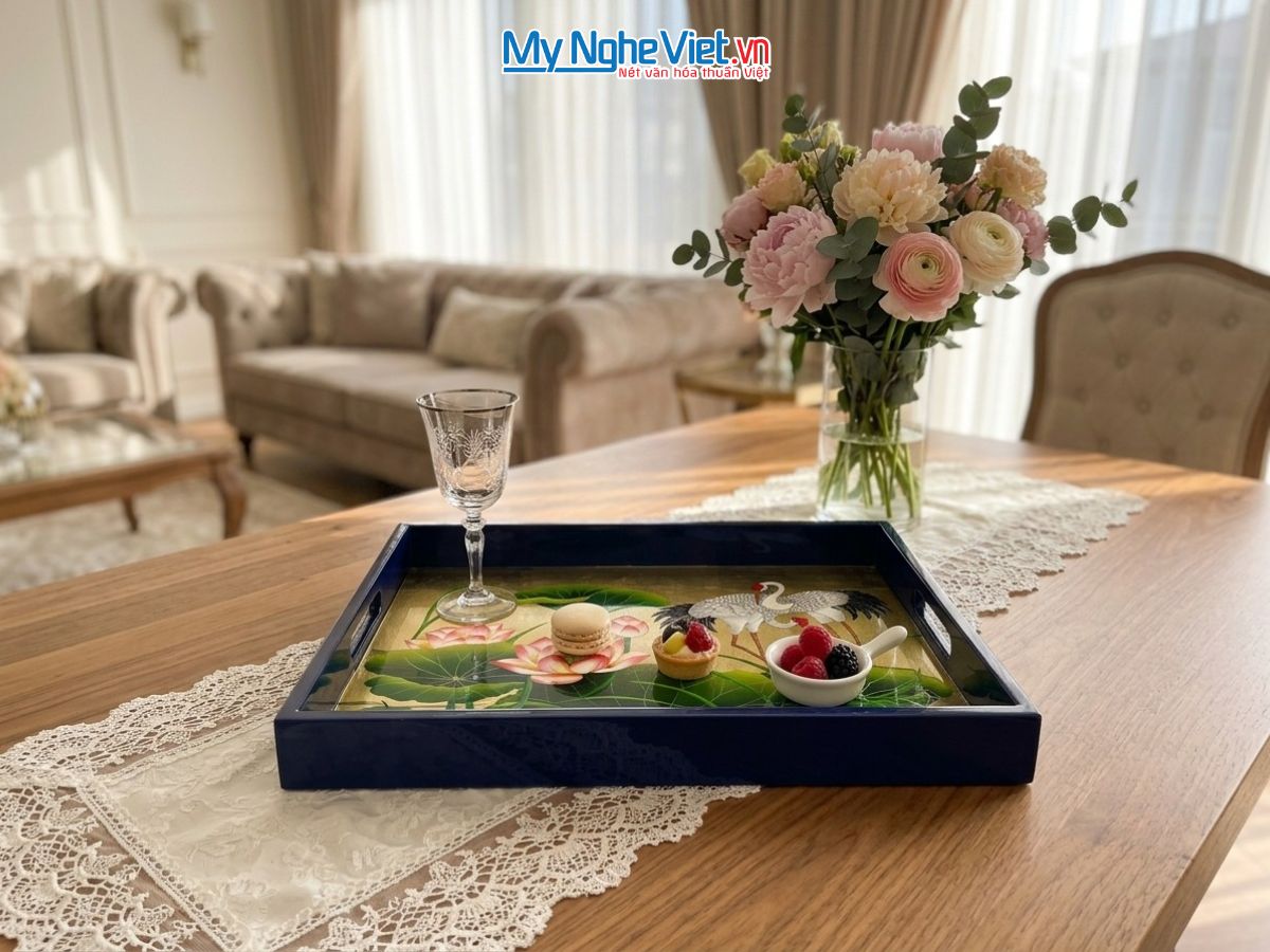 Khay Sơn Mài Vẽ Cò Sen Nền Vàng Màu Xanh Dương Cao Cấp KSMHD2939.1