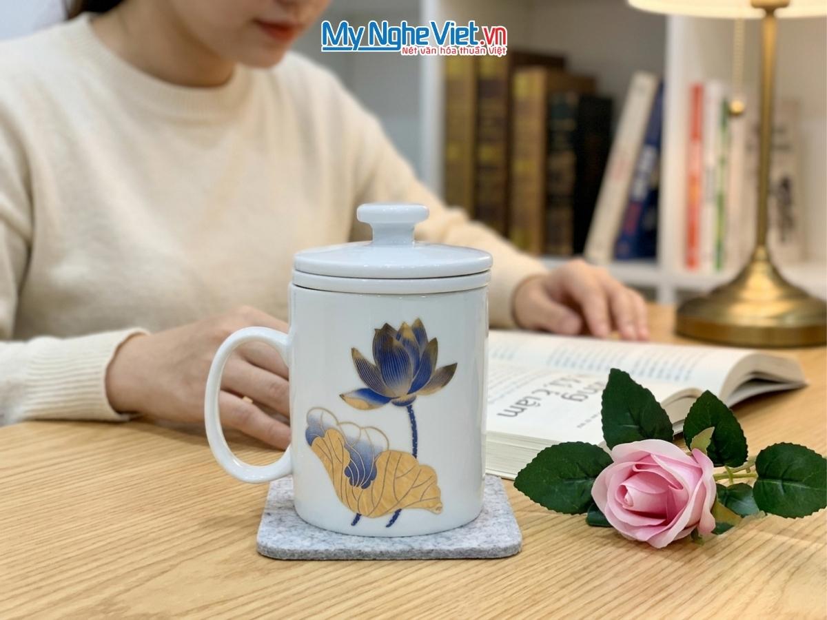 Ly Lọc Trà Gốm Sứ Vẽ Hoa Sen MNV-LLT05-1