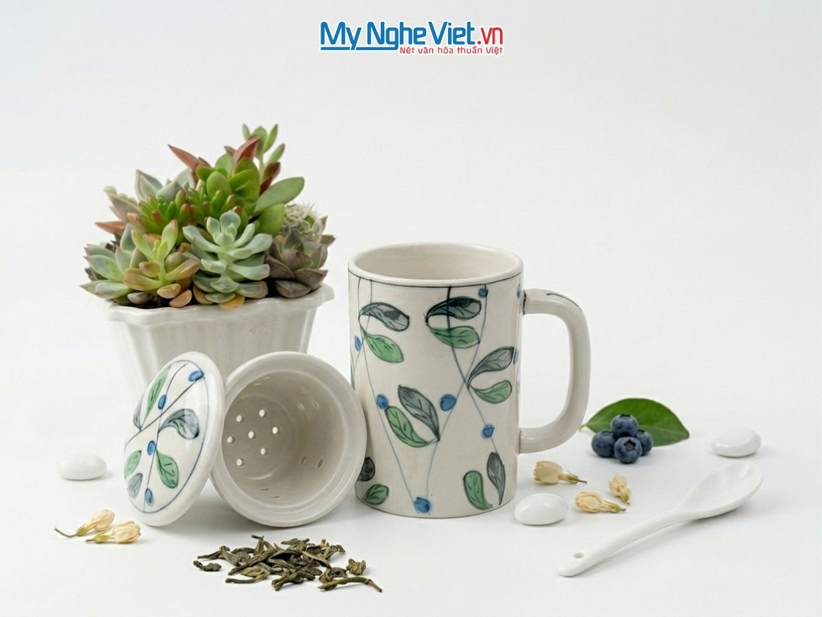 Ly Lọc Trà Gốm Sứ Vẽ Lá Ô Liu LLTH002