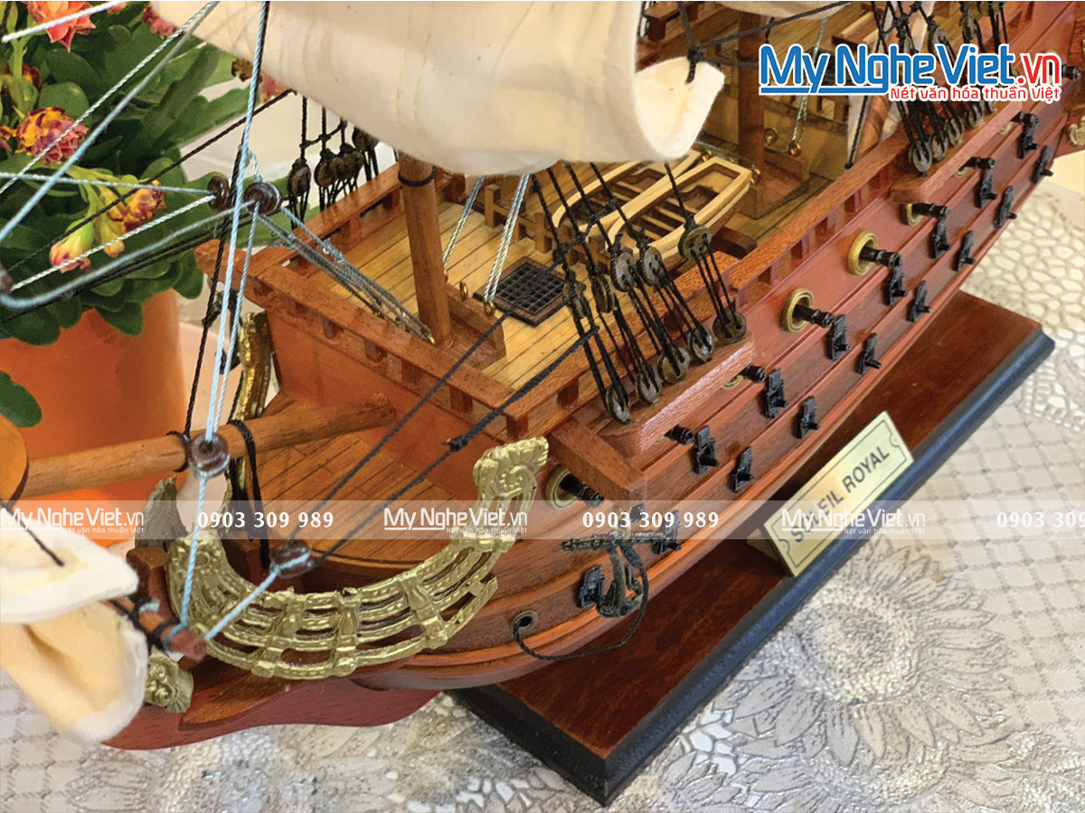 Mô hình thuyền chiến cổ Le Soleil Royal (thân 40cm) MNV-TB07