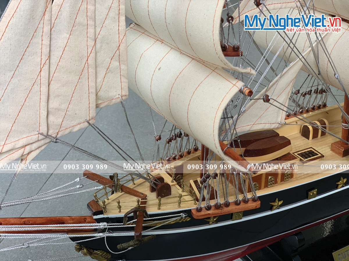 Mô hình tàu thuyền buồm CUTTY SARK  80cm (Màu Sơn) - MNV-TB04D