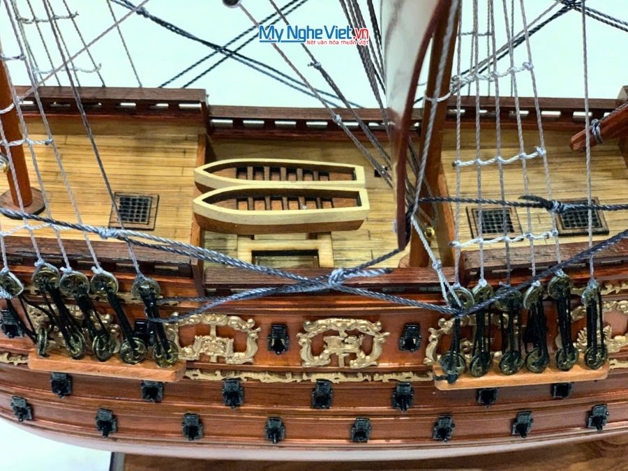 Mô Hình Tàu Chiến Cổ Sovereign Of The Seas Gỗ Tràm Thân 46cm MNV-TB08.1