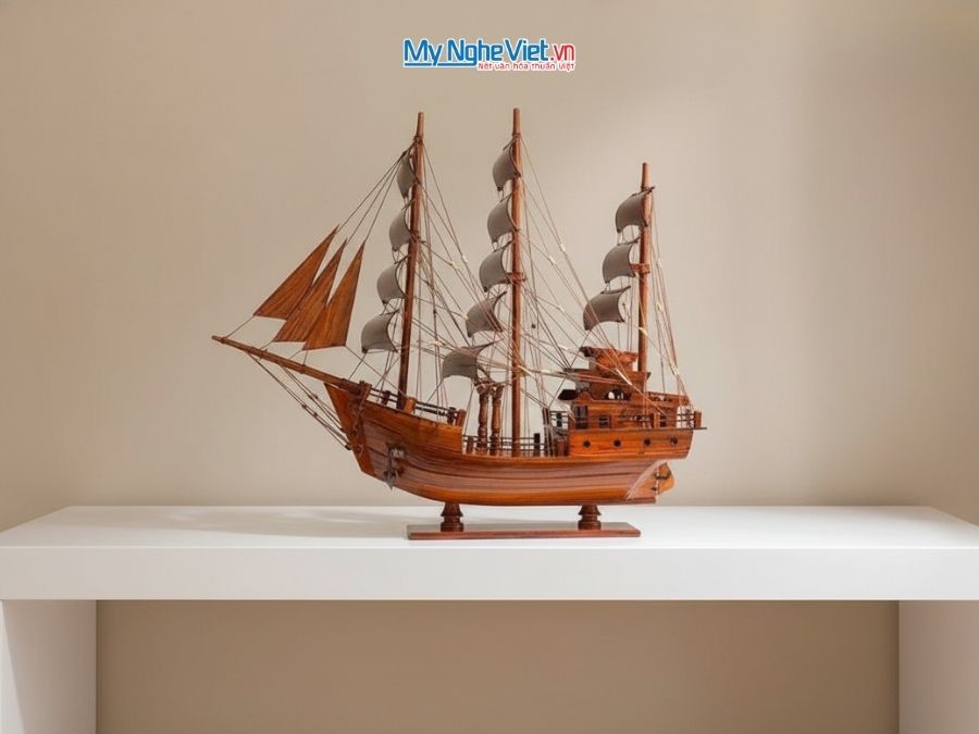 Mô Hình Thuyền Thái Lan Gỗ Cẩm Lai Thân 60cm MNV-TB15/60CL