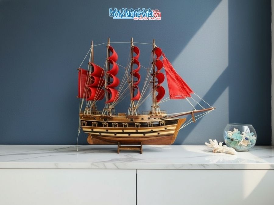 Mô Hình Tàu Chiến Cổ Jylland Gỗ Xoan Đào Thân 40cm MNV-TB27-3