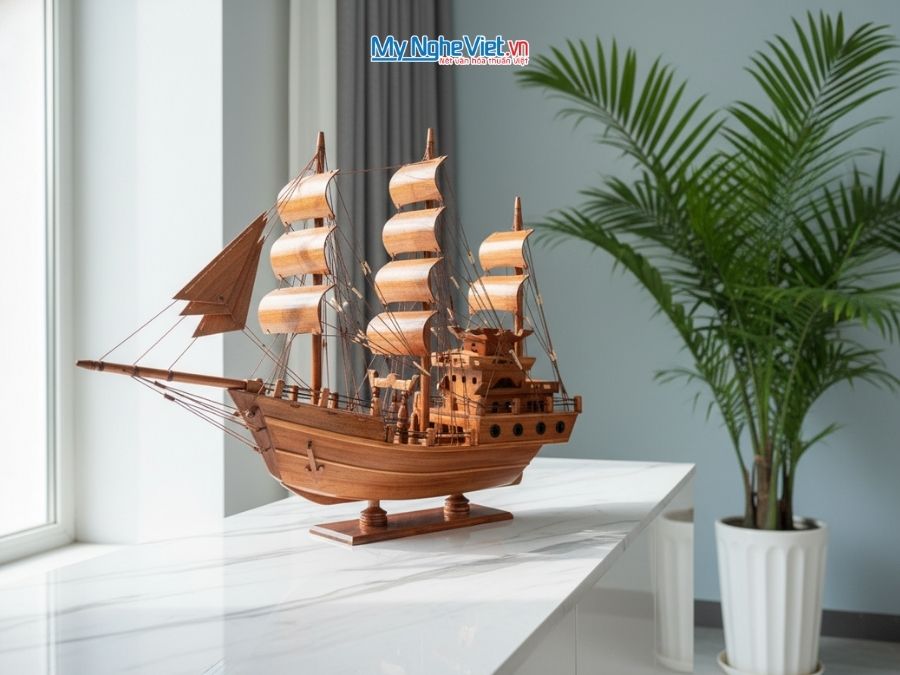 Mô Hình Thuyền Thái Lan Gỗ Hương Thân 60cm MNV-TB15/60H