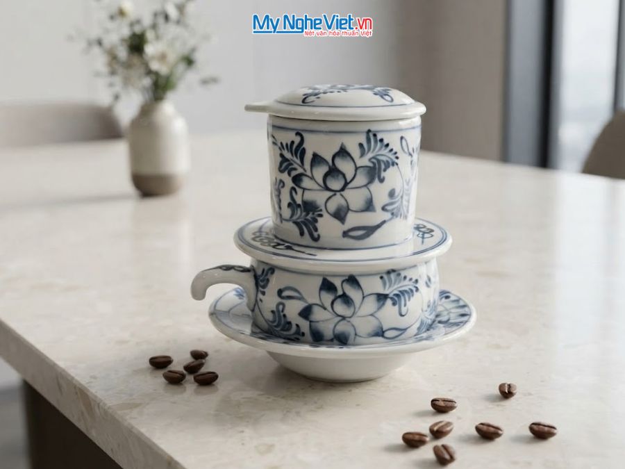 Phin Cà Phê Thấp Men Chàm Cổ Vẽ Hoa Sen CFVH007.1