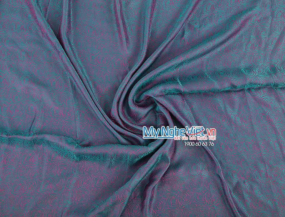 Lụa áo dài Hà Đông họa tiết hoa chỉ hồng nền xanh lá MNV-LHD26