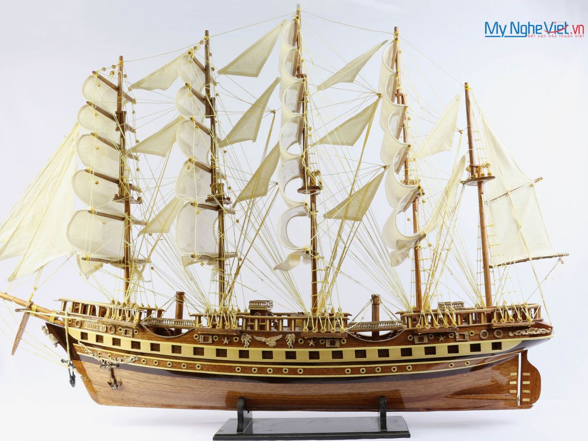 Mô hình tàu thuyền chở hàng FRANCE II gỗ tự nhiên (thân 60cm) MNV-TB03