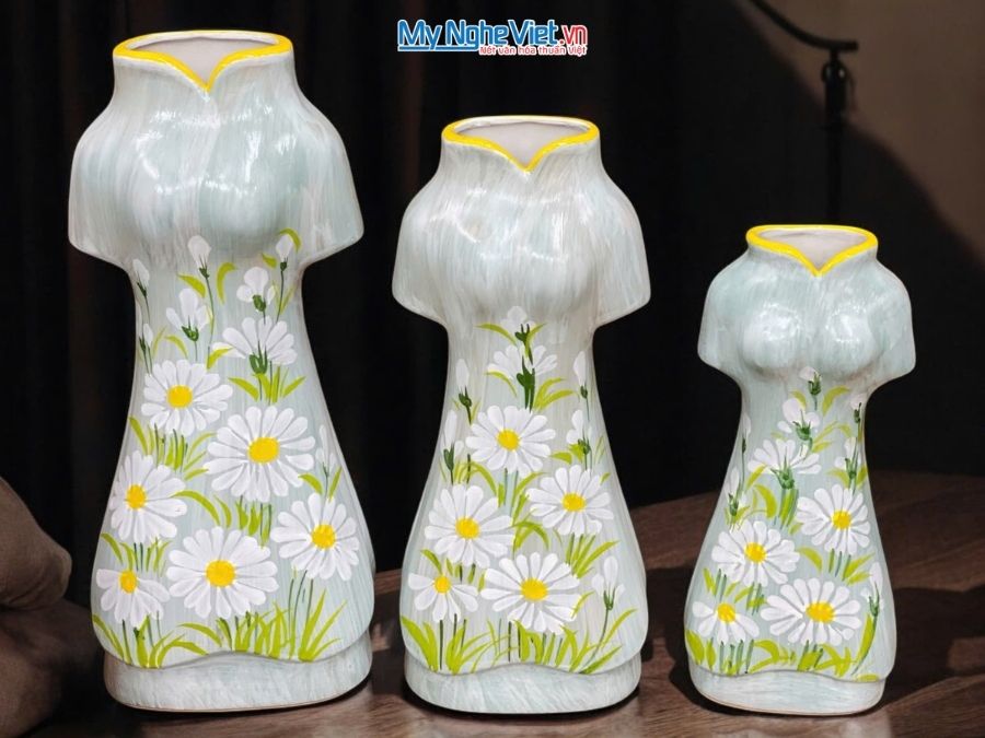 Set 3 Bình Hoa Gốm Bát Tràng Áo Dài Hoa Cúc Họa Mi 25-30-35cm MNV-LHGLH03/3