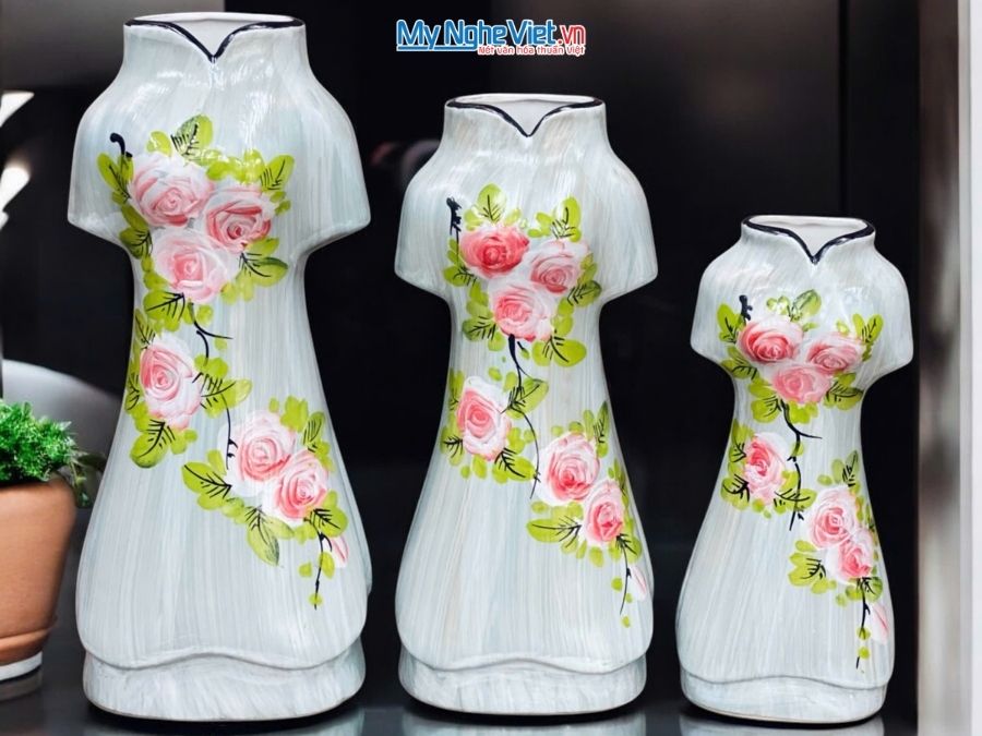 Set 3 Bình Hoa Gốm Bát Tràng Áo Dài Hoa Hồng 25-30-35cm MNV-LHGLH03/1
