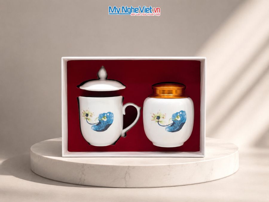 Set Quà Tặng Đối Tác/Khách Hàng - Hũ Trà Và Ly Sứ Gốm Hoa Sen CBG002.6