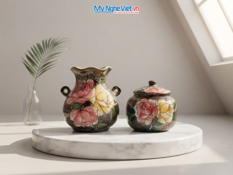 Set Quà Tặng Bình Hoa Và Hũ Mứt Gốm Bát Tràng Vẽ Hoa Hồng MNV-LHGLH03/9