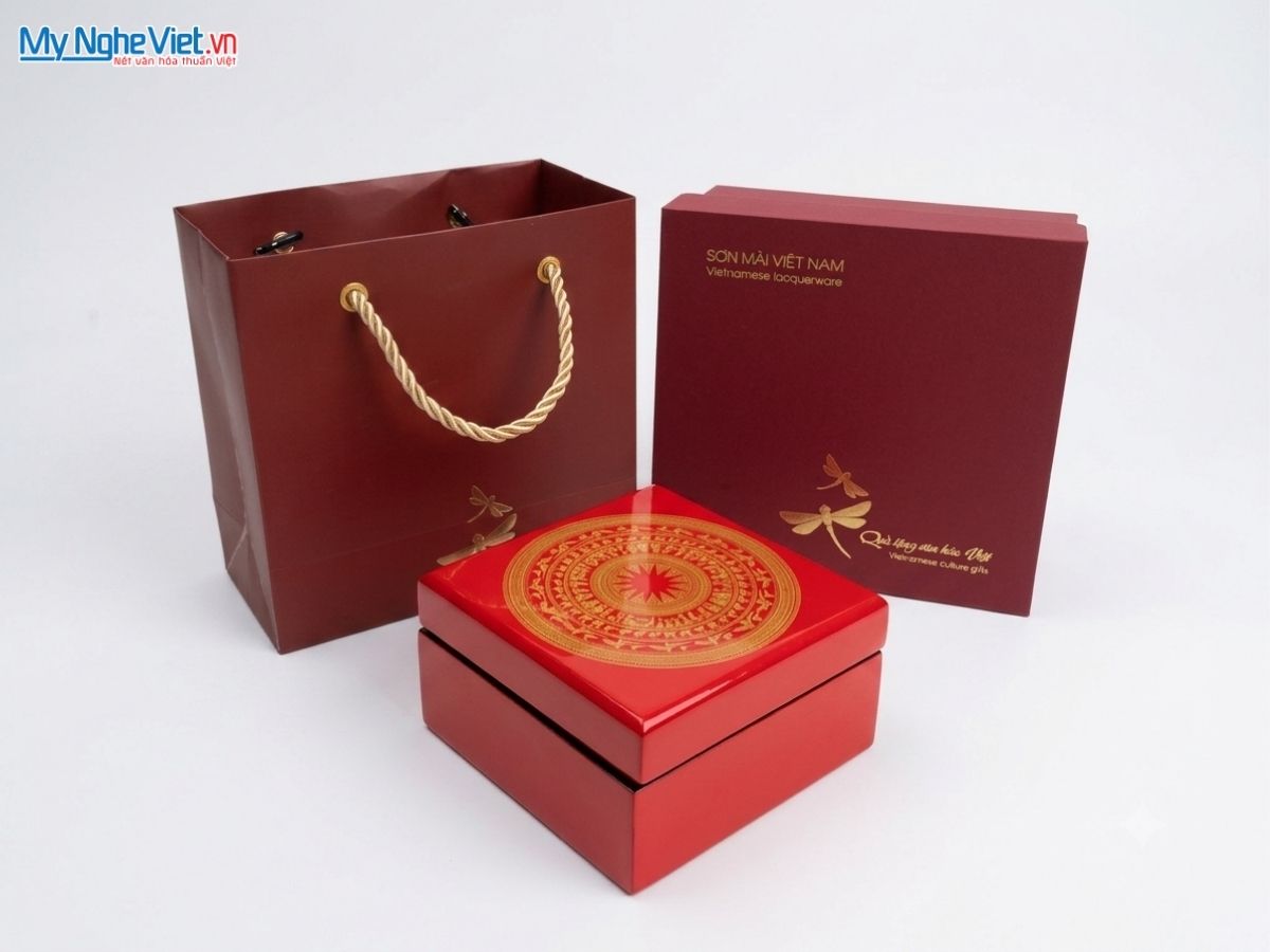 Set Quà Tặng Doanh Nhân: Cà Vạt Và Hộp Sơn Mài - Quà Tặng Đối Tác Quốc Tế & Lãnh Đạo Nam