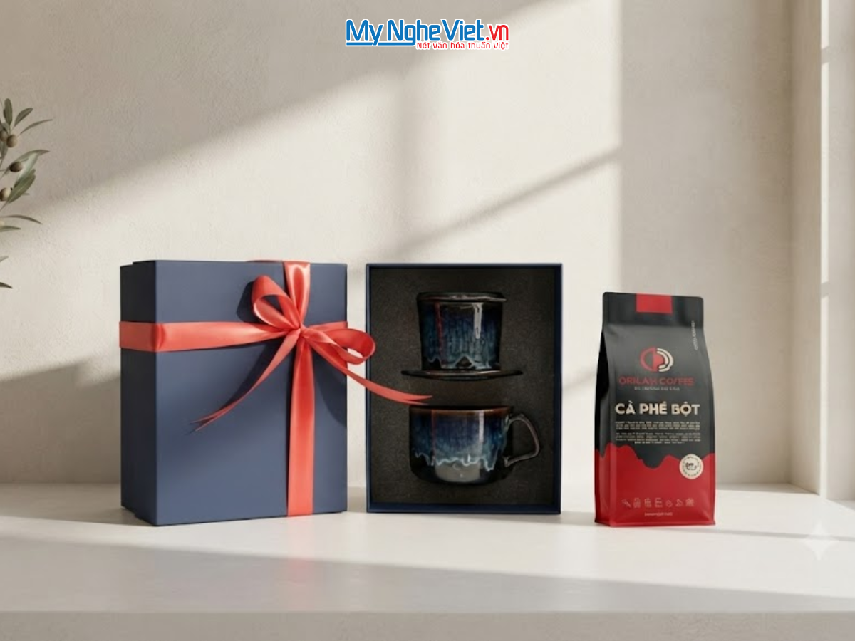 Set Quà Tặng Doanh Nghiệp - Phin Cà Phê Men Hỏa Biến Màu Xanh & Gói Cà Phê Rang Xay