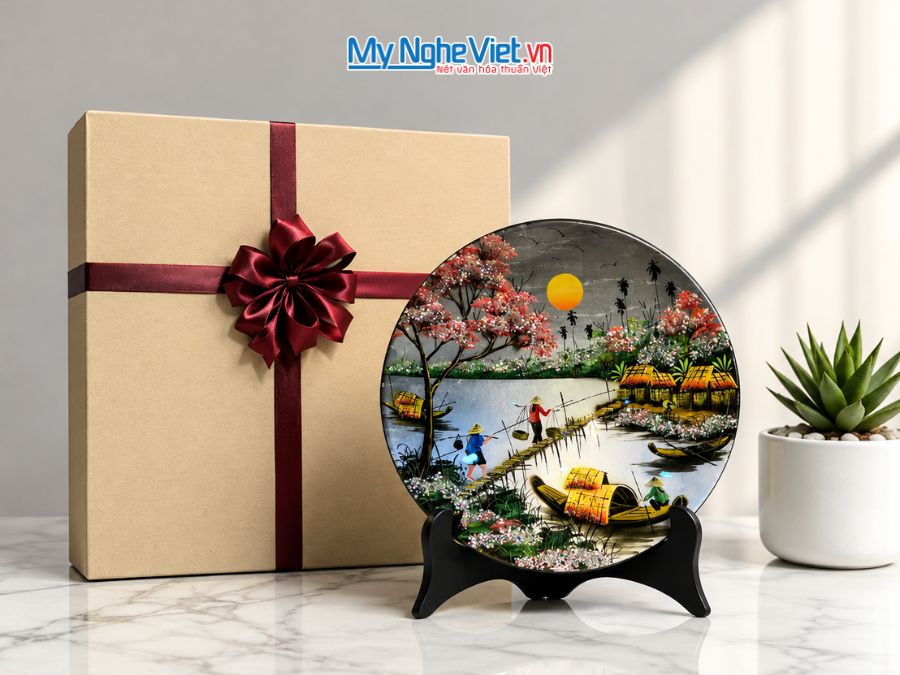 Tranh Đĩa Sơn Mài Đồng Quê Dát Bạc D35cm MNV-TSMD356-1.4