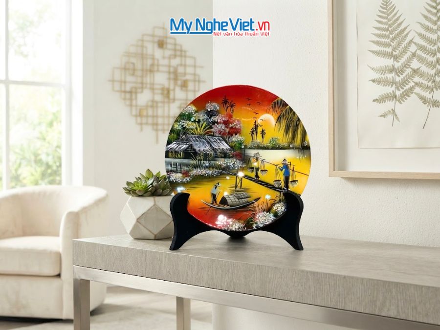 Tranh Đĩa Sơn Mài Đồng Quê Màu Đỏ D25cm TD25-2.3