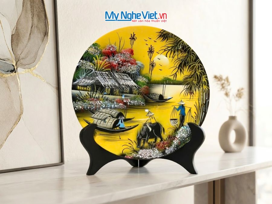 Tranh Đĩa Sơn Mài Đồng Quê Màu Vàng D25cm TD25-2.1