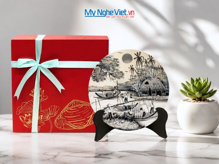 Tranh Đĩa Sơn Mài Đồng Quê Trắng Đen Cao Cấp Nhiều Mẫu D20cm TD20-6