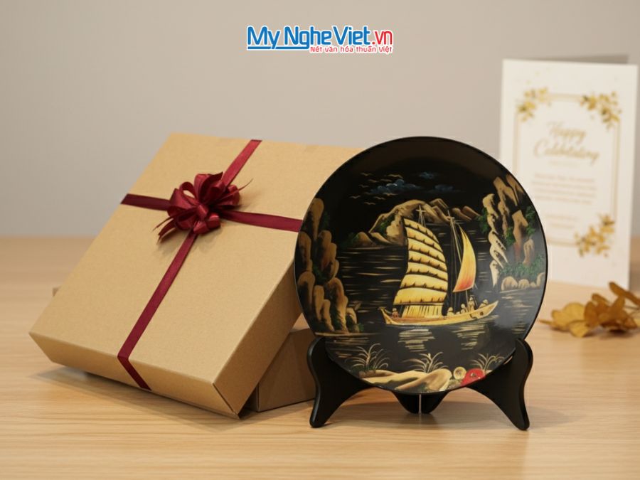 Tranh Đĩa Sơn Mài Thuận Buồm Xuôi Gió D35cm TD359